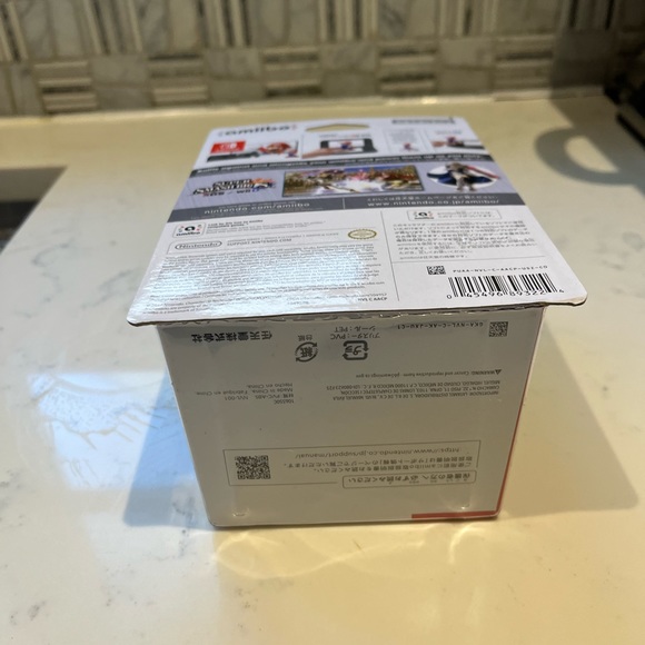 Nintendo Corrin Player 2 Super Smash Bros. amiibo Figure - Fire Emblem Engage - Picture 3 of 3